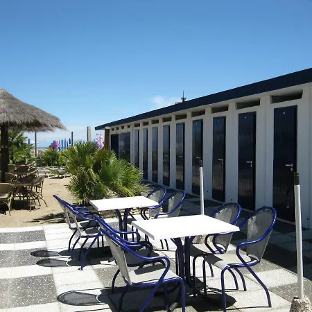 Ferienhaus Holiday Homes Marina