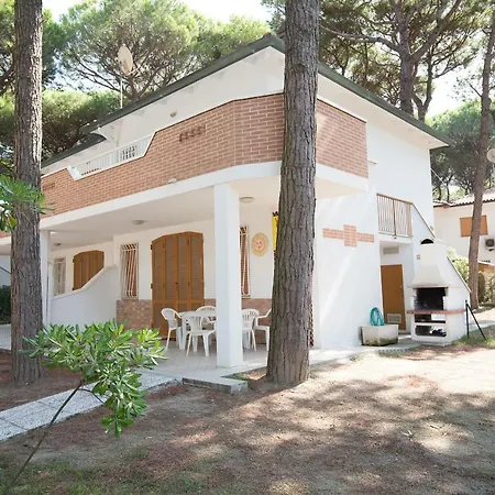 Ferienhaus Holiday Homes Marina *